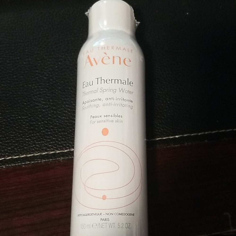 NEW Avène Thermal Spring Water facial spritz